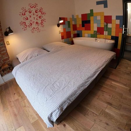 Hôtel Gusto à Krnov Extérieur photo