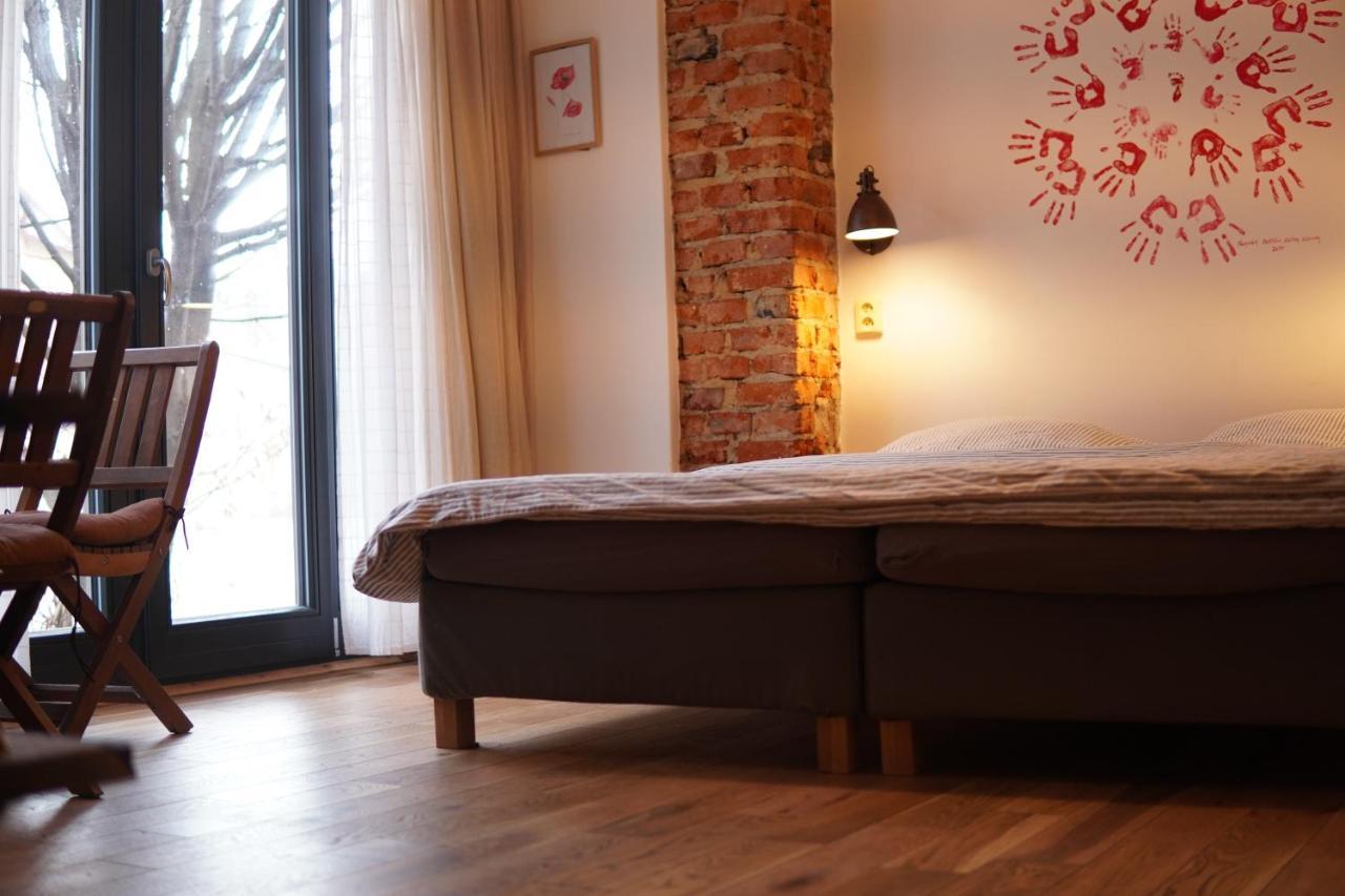 Hôtel Gusto à Krnov Extérieur photo