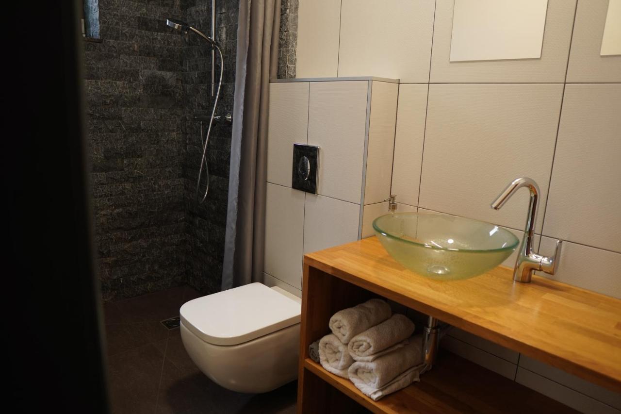 Hôtel Gusto à Krnov Extérieur photo