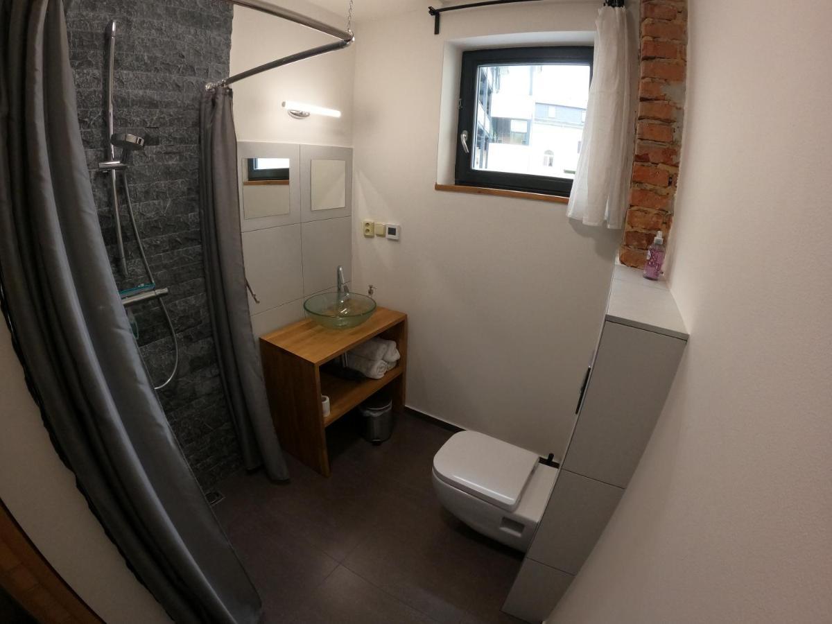 Hôtel Gusto à Krnov Extérieur photo
